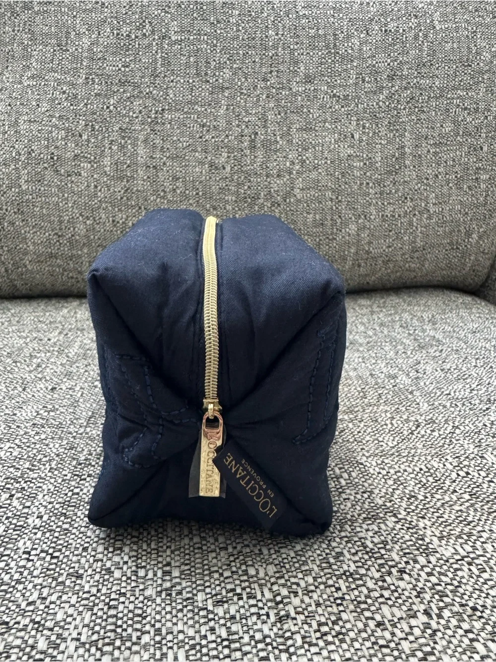 LOCCITANE quilted navy